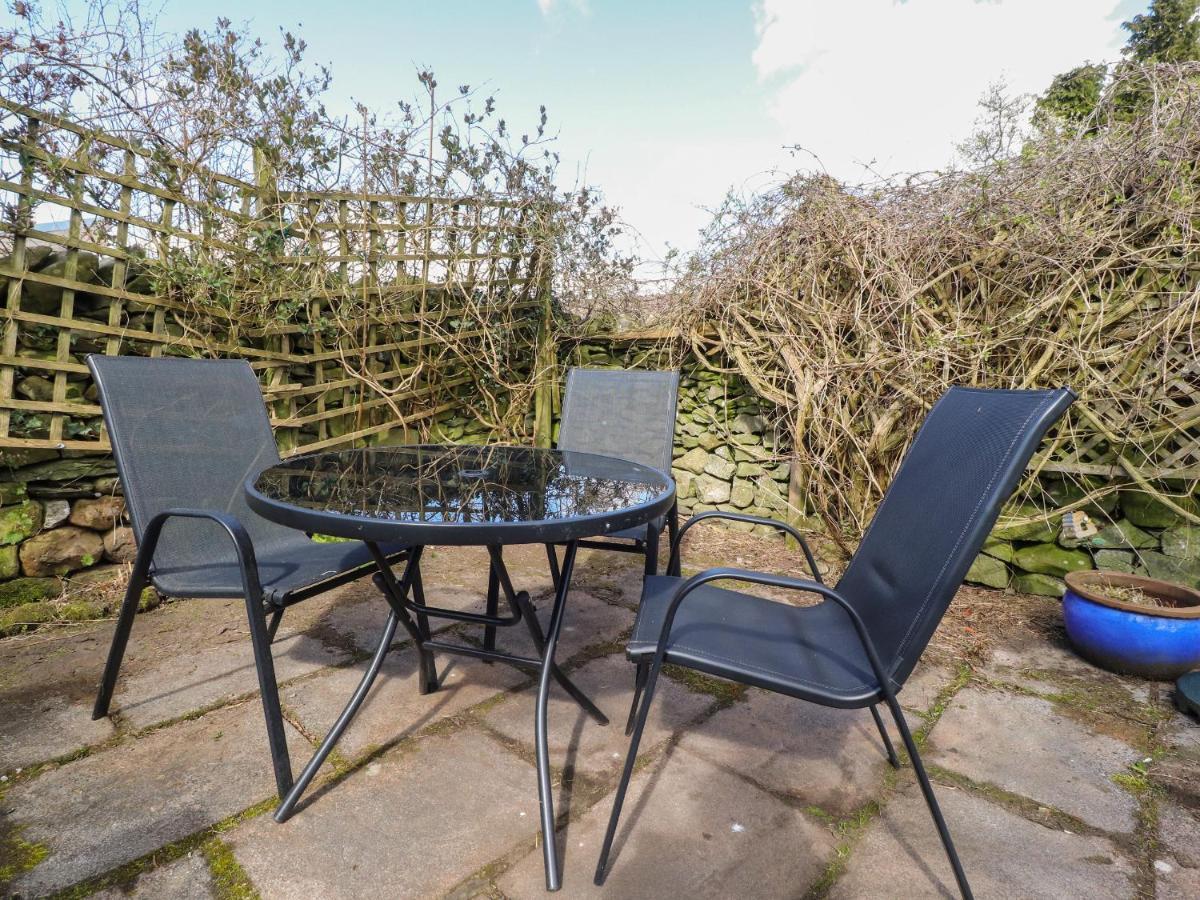 Beehive Cottage Bentham Exterior photo